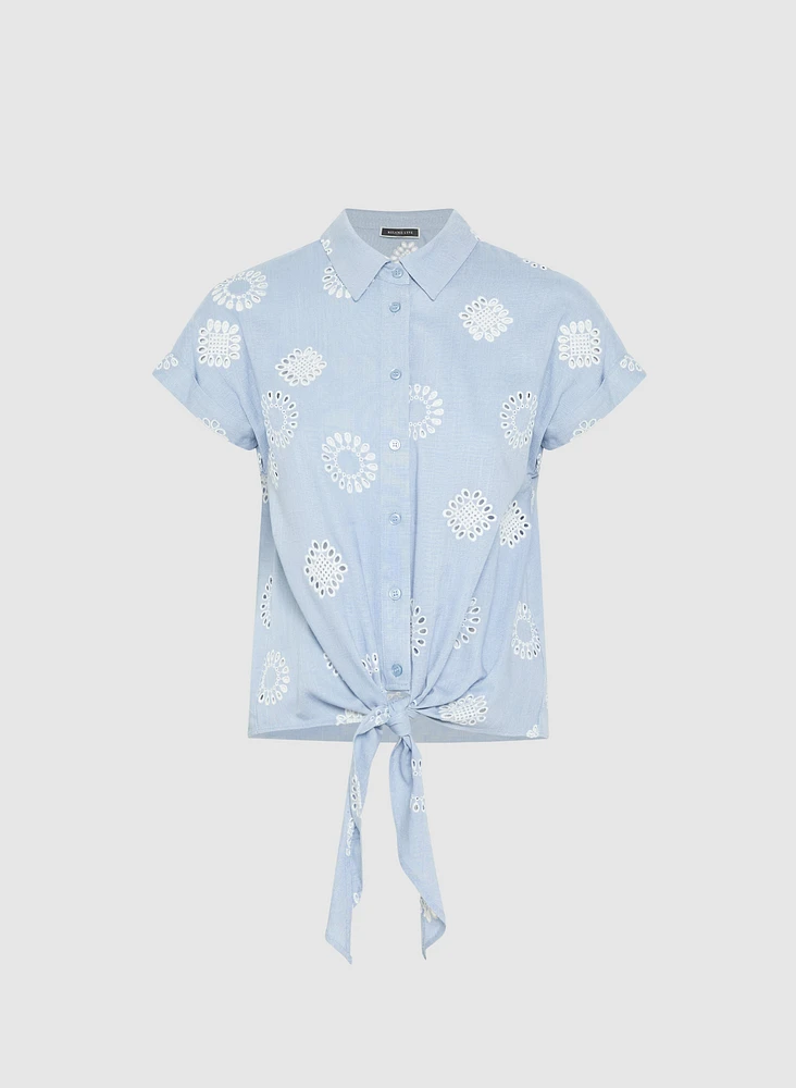 Blouse boutonnée à broderies