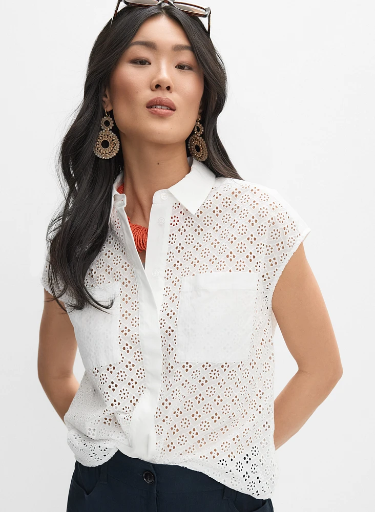 Blouse à détails brodés