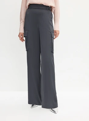 Pantalon cargo en satin à jambe large