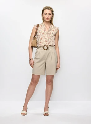 Blouse à motif floral mélangé et short plissé