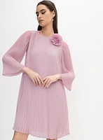 Robe à rosette en chiffon plissé