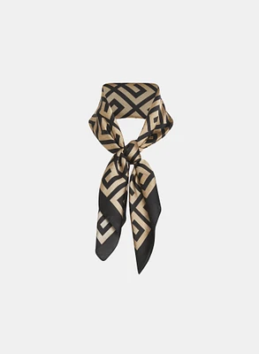 Two-Tone Geometric Scarf