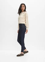 Jean à jambe étroite