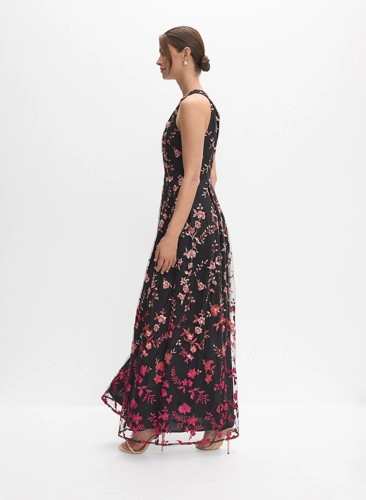 Robe à broderies florales
