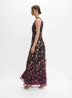 Robe à broderies florales