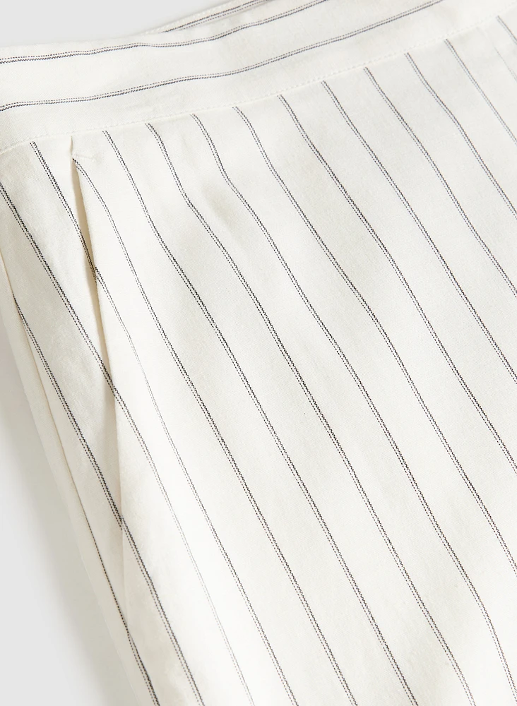 Soho Pinstripe Stretch Linen Pants