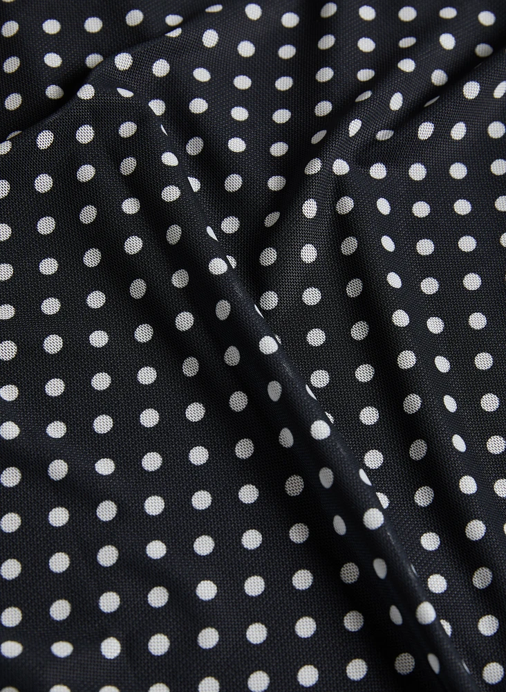 Robe à pois en chiffon