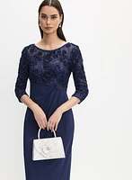 Robe de soirée à broderies