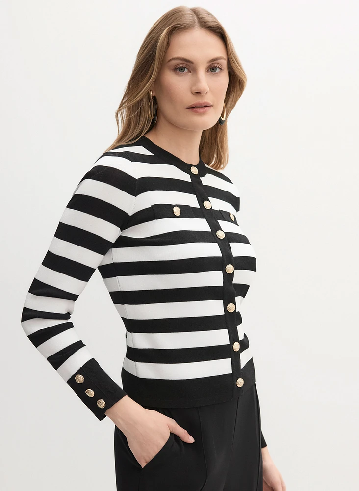 Pull rayé boutonné