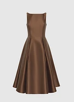 Robe ajustée et évasée