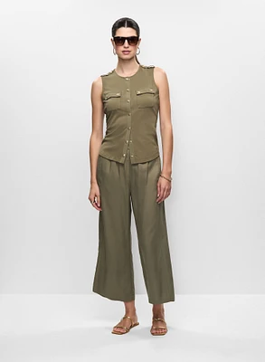 Haut boutonné et pantalon habillé