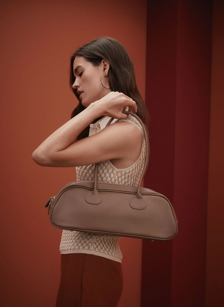 Sac à main long en cuir végane