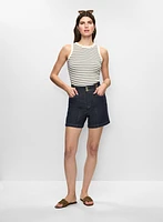 Camisole à rayures et short en denim