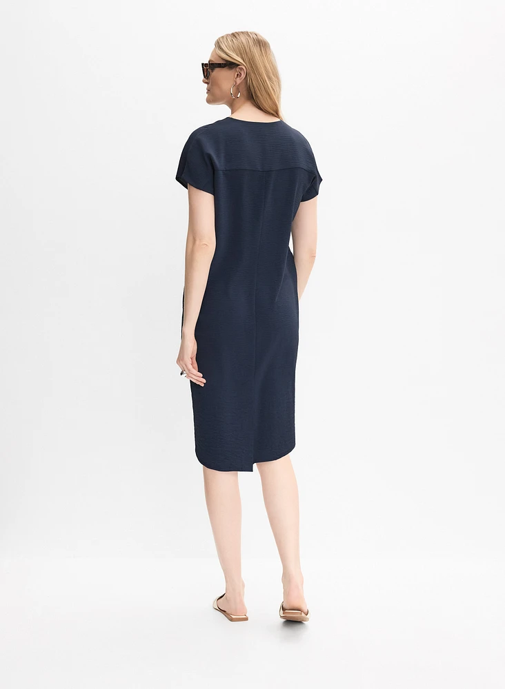 Robe froissée à encolure en V