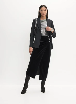Veste à col cranté et insertion en satin et jupe midi en velours