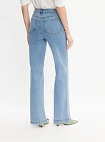 Jean à jambe évasée broderie florale