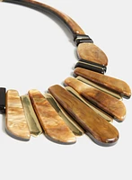 Collier plastron en résine
