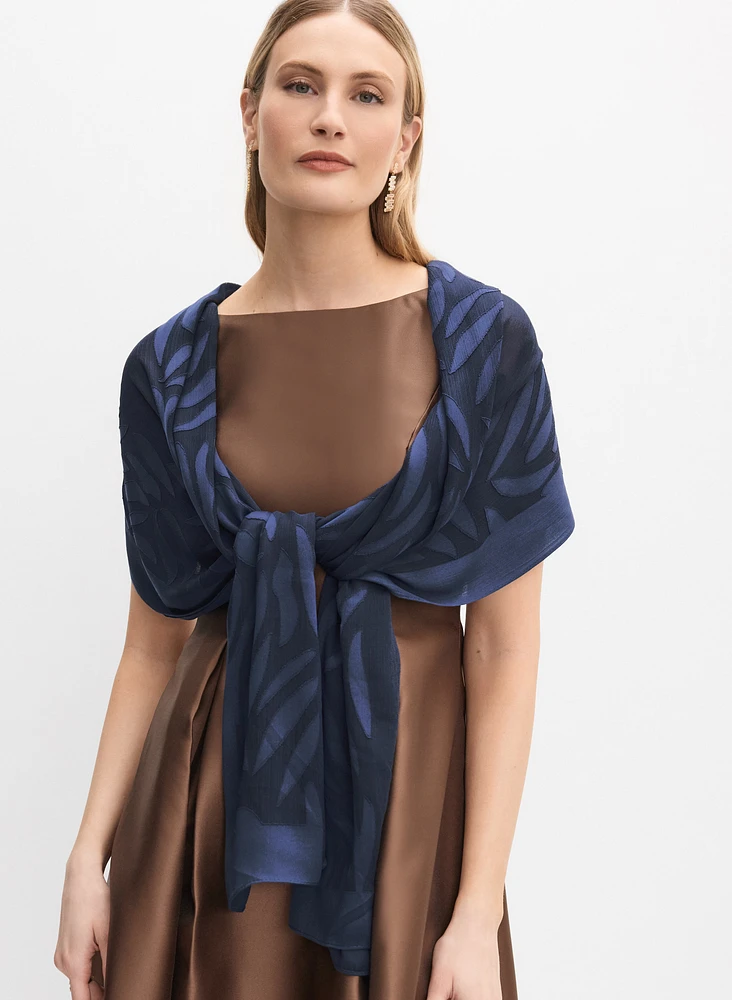 Jacquard Leaf Scarf