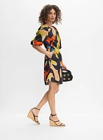 Robe à motif feuilles abstrait