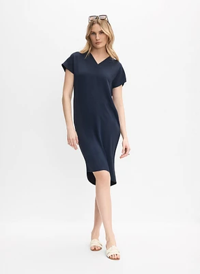 Robe froissée à encolure en V