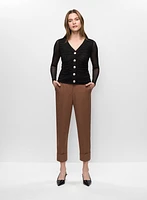 Haut à boutons et pantalon cheville