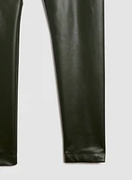Pantalon à jambe étroite en cuir végane