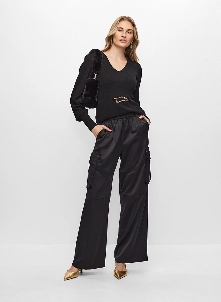 Pull péplum à boucle et pantalon cargo