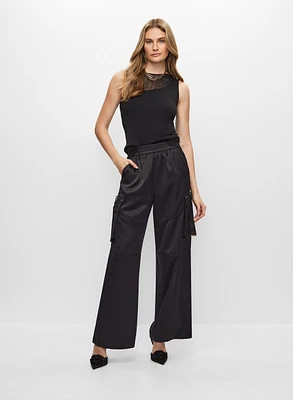 Camisole illusion et pantalon cargo