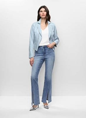 Veste courte et jean fendu