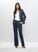 Veste courte et jean évas
