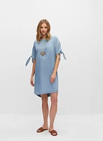 Robe en tencel et noeud aux manches