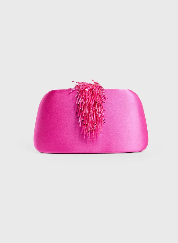 Pochette satiné à cascade de sequins