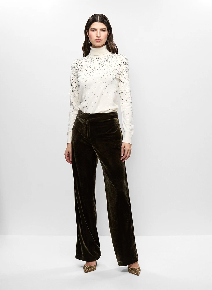 Pull col roulé et pantalon en velours