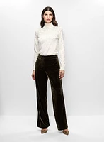 Pull col roulé et pantalon en velours