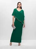 Robe poncho en chiffon et pochette à cristaux