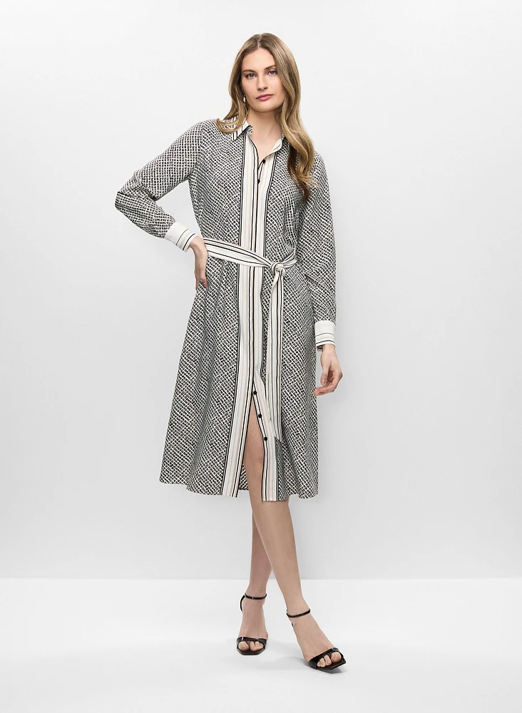 Robe boutonnée et boucles en résine