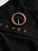Short plissé avec ceinture