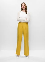 Pull en mailles et pantalon à jambe large