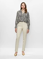 Haut à motif chevrons et pantalon à jambe étroite