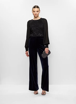 Haut pailleté et pantalon en velours