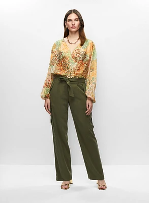 Haut à motif animal et pantalon cargo