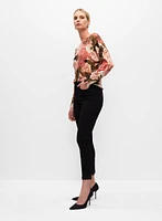 Haut à motif de roses et détail en strass