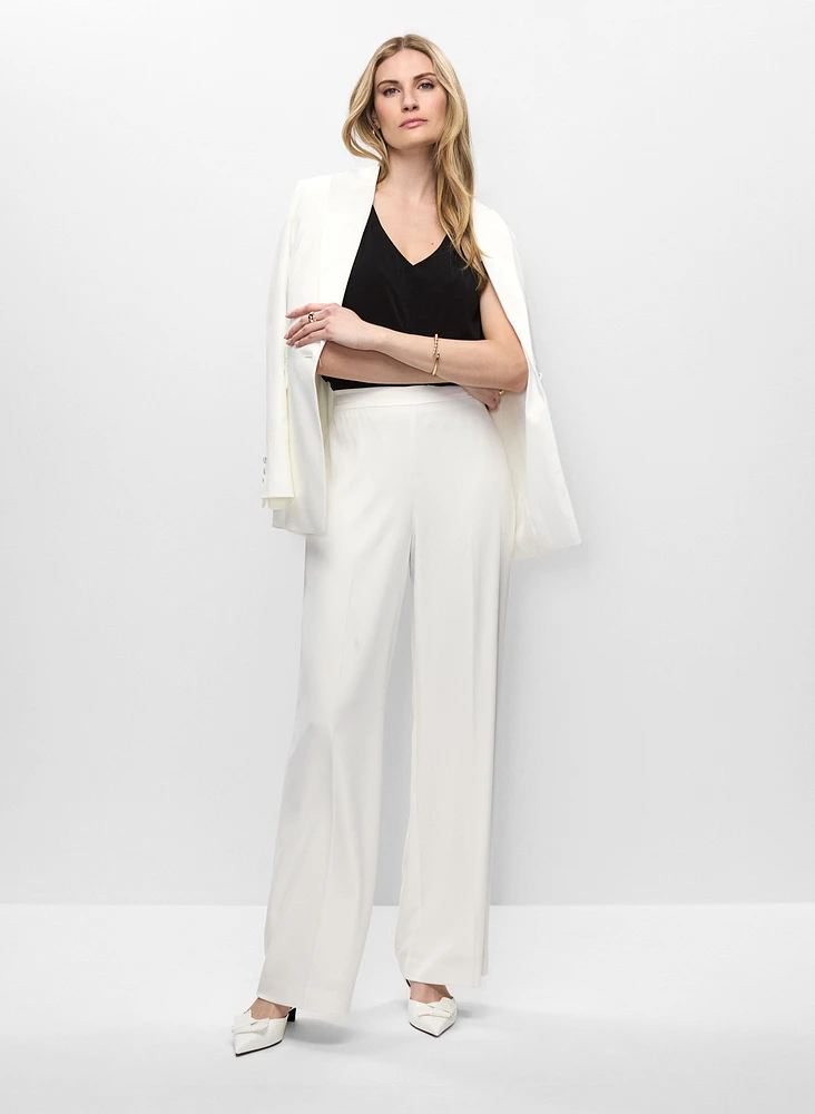 Veste satinée mi-longue et pantalon à jambe large