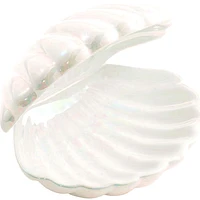 Clam Shell Dish