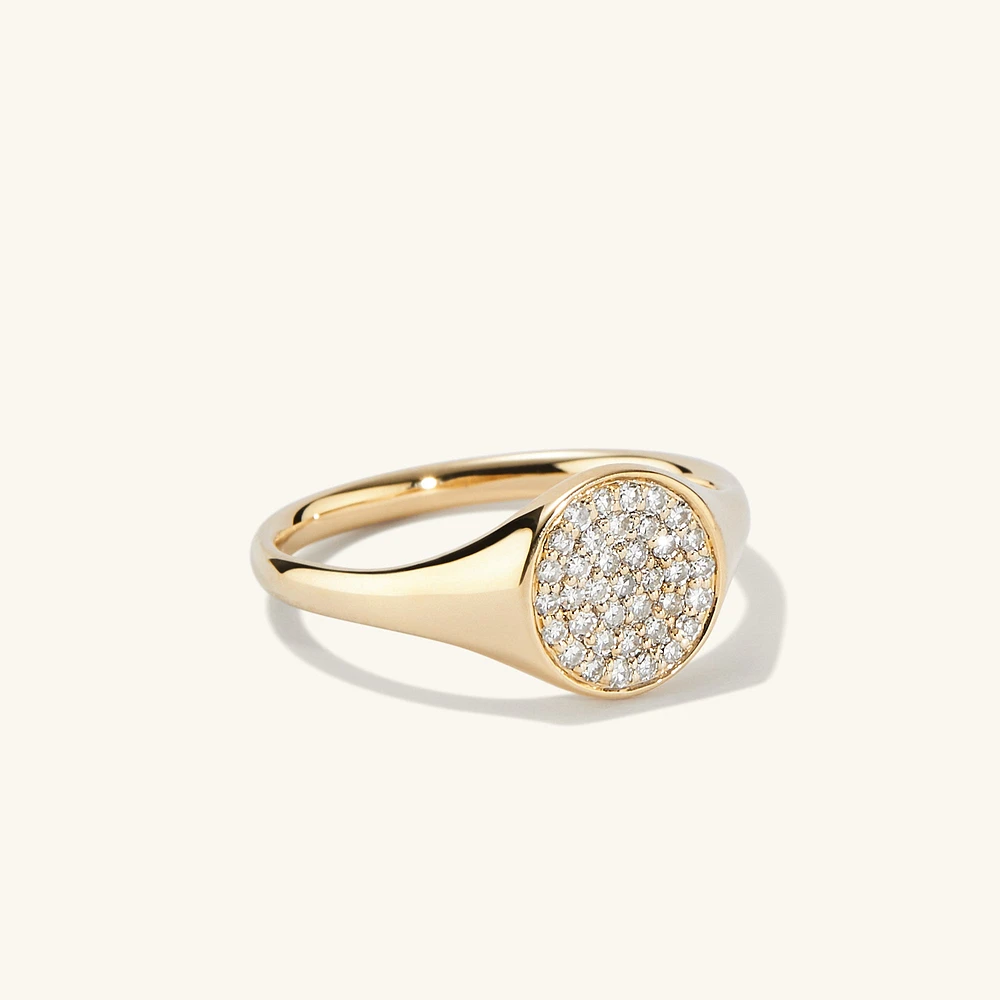 PavÃ© Diamond Signet Pinky Ring