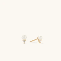 Diamond Pearl Studs