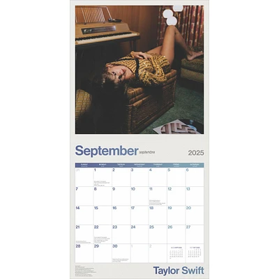 Taylor Swift Bilingual Wall 2025 Calendar