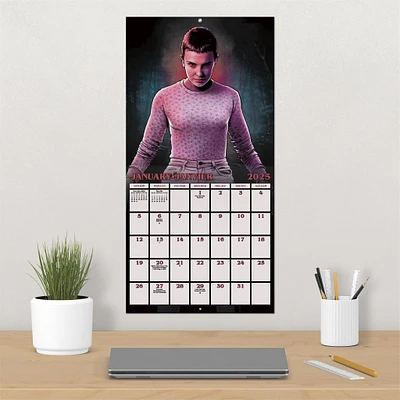 Stranger Things Bilingual Wall 2025 Calendar