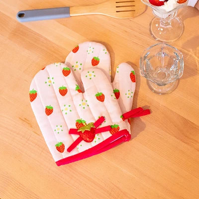 Strawberry Shortcake Premium Adult Cooking Mitts