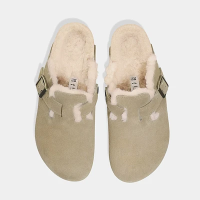 Boston Shearling Clog Womens Sandals (Taupe)